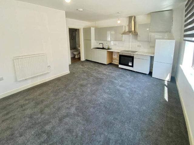 Apartment for rent in Tylorstown, Wales