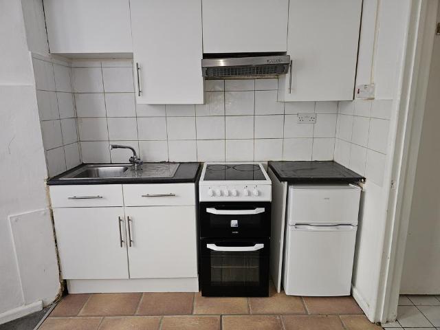 Flat for rent in Spring Park, Luton