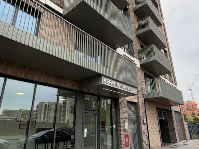 Flat for rent in Scrattons Farm, Greater London