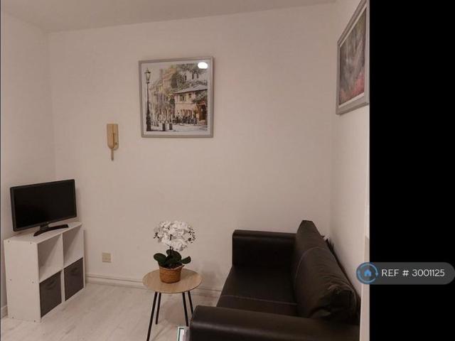 Apartment for rent in London Borough of Lewisham, Greater London