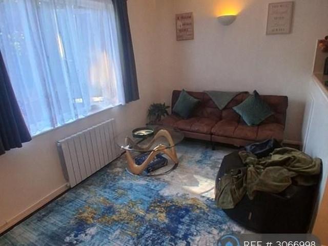 Apartment for rent in London Borough of Enfield, Greater London