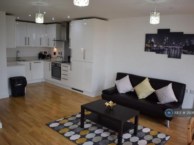 Flat for rent in Greater London
