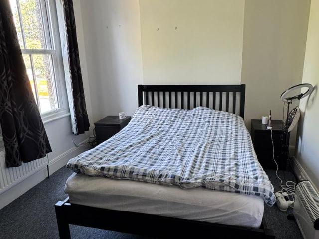 Flat for rent in Hendon, Greater London