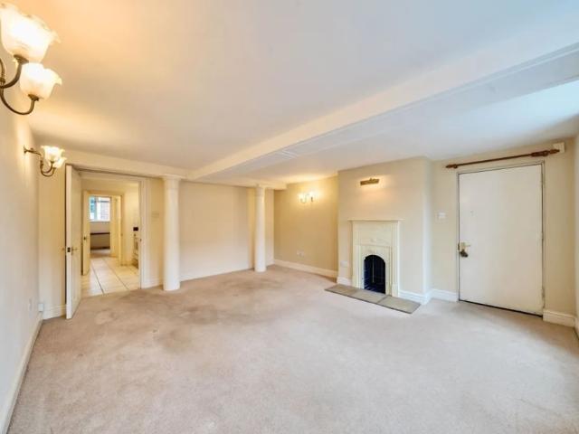 Apartment for rent in Wiltshire
