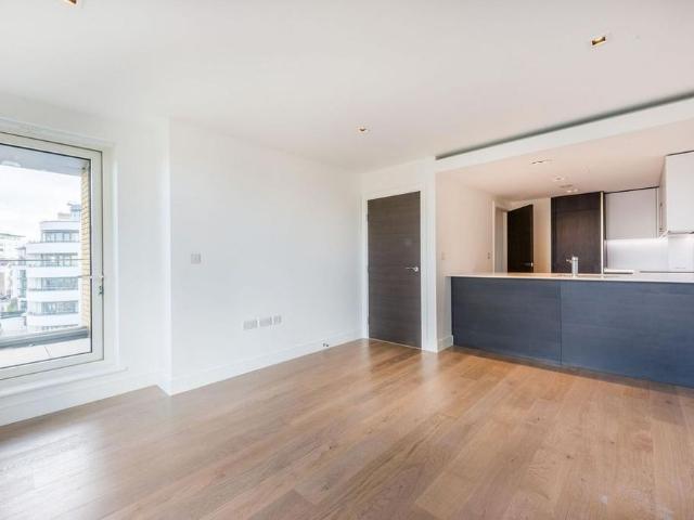 Apartment for rent in London Borough of Hounslow, Greater London