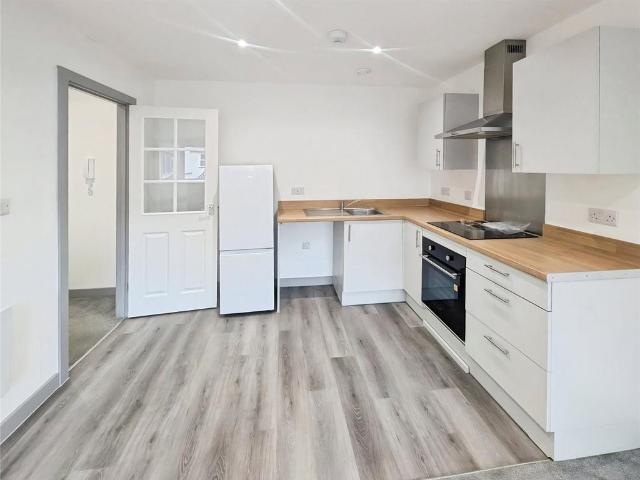 Flat for rent in Hyde Park, South Yorkshire