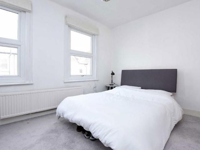 Apartment for rent in London Borough of Lambeth, Greater London