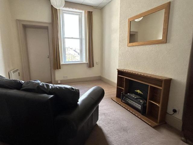 Apartment for rent in Highfields, Huddersfield