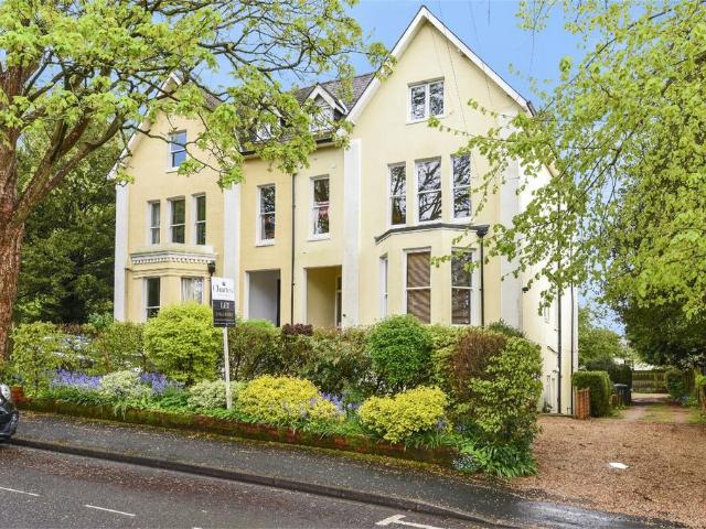 Flat for rent in Hampshire