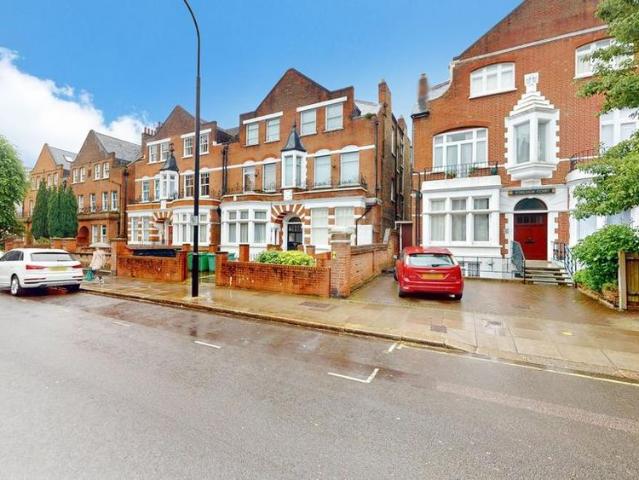 Apartment for rent in South Hampstead, Greater London