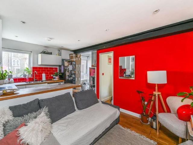 Apartment for rent in London Borough of Southwark, Greater London