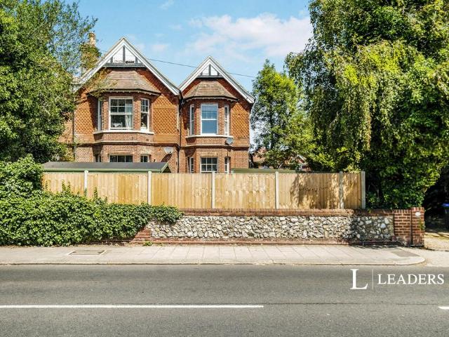 Flat for rent in West Worthing, Worthing