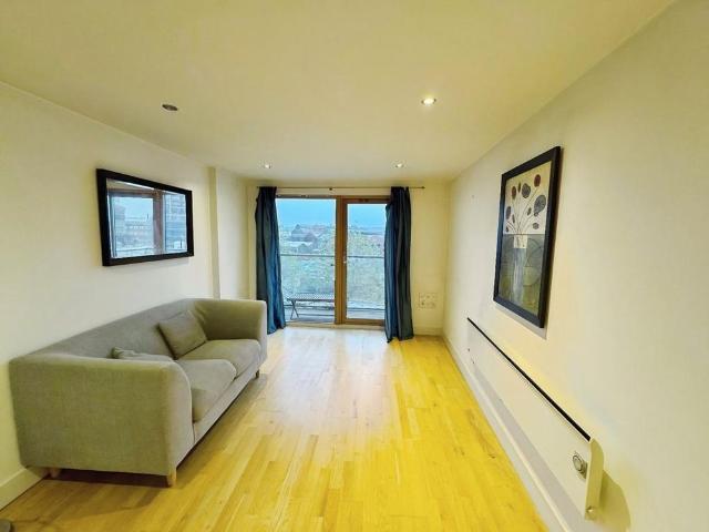Apartment for rent in Camp Field, Leeds