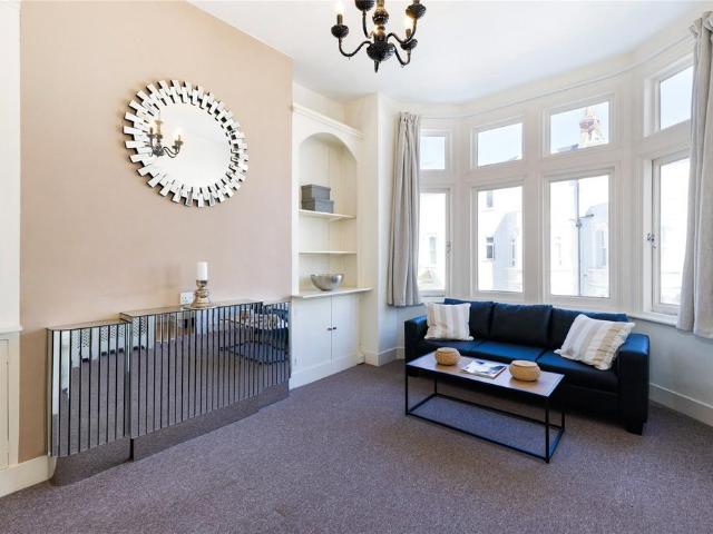 Flat for rent in Fulham, Isle Of Man
