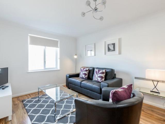 Flat for rent in Norbiton, Greater London