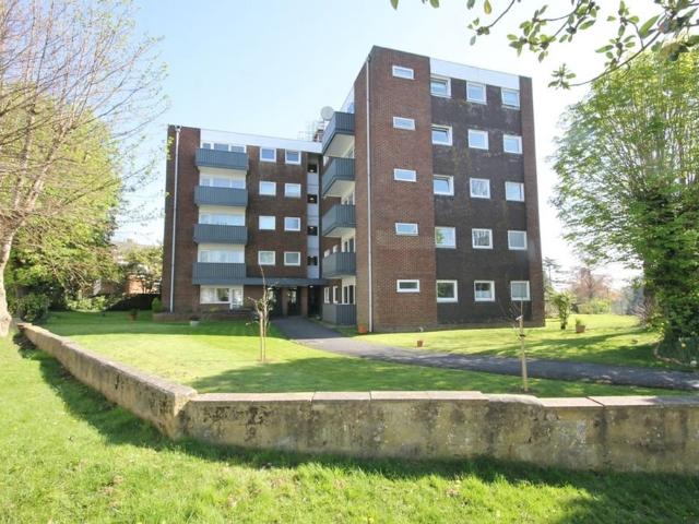 Flat for rent in World's End, Perryfields