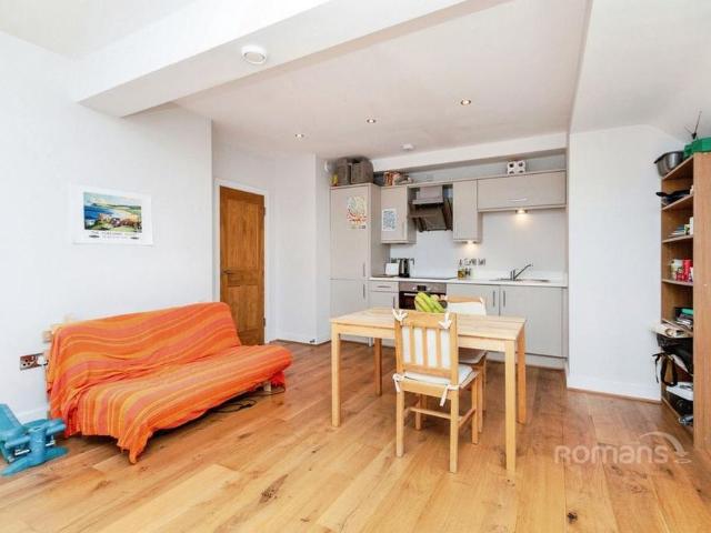 Apartment for rent in Priest Down, Hampshire