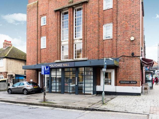 Flat for rent in Headington Shops, The Slade