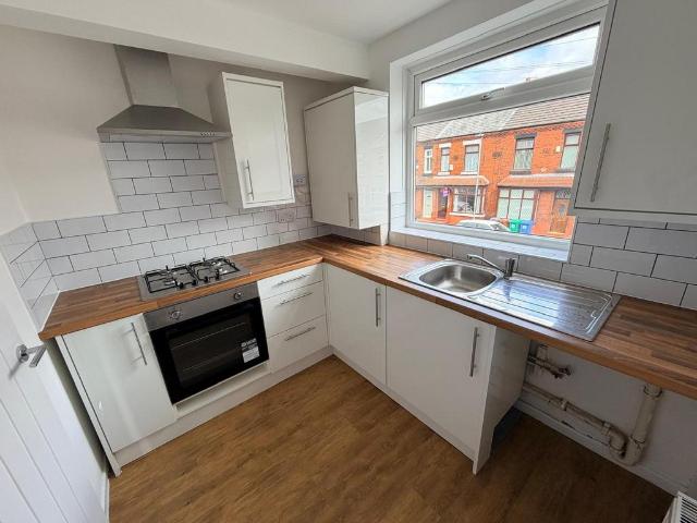 Flat for rent in Georgia, Greater Manchester