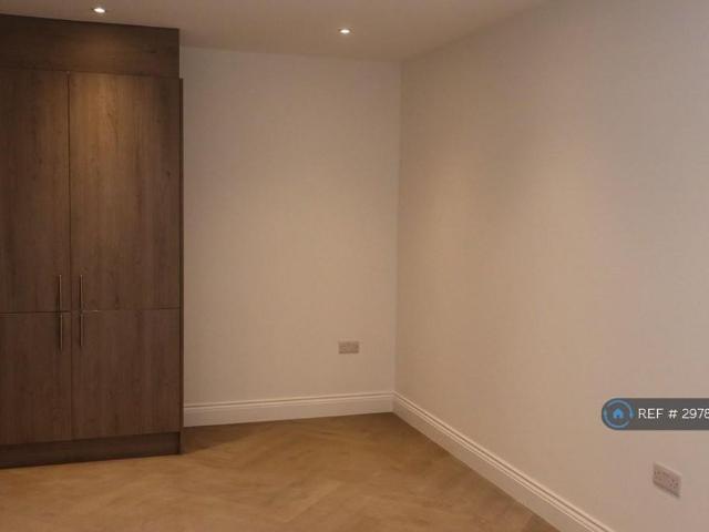 Apartment for rent in West Ewell, Ewell