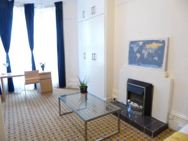 Apartment for rent in Highfields, Huddersfield