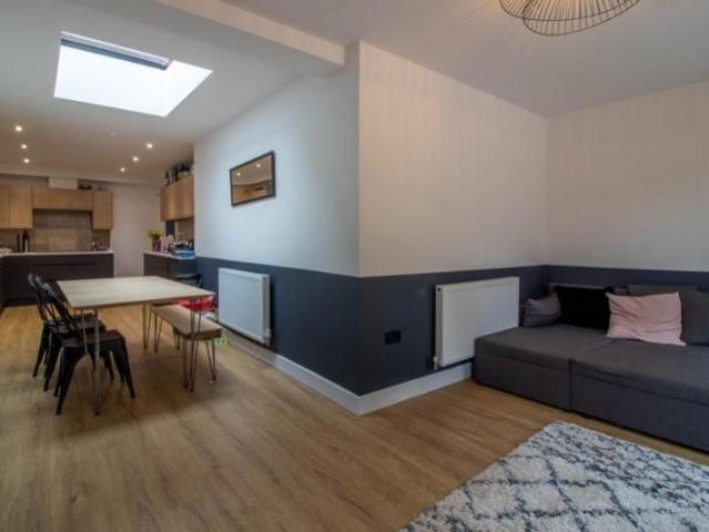 Room for rent in Attenborough, East Midlands
