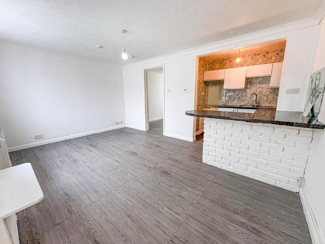Apartment for rent in Somerley, Littlecote
