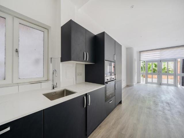 Flat for rent in Kilburn, Greater London