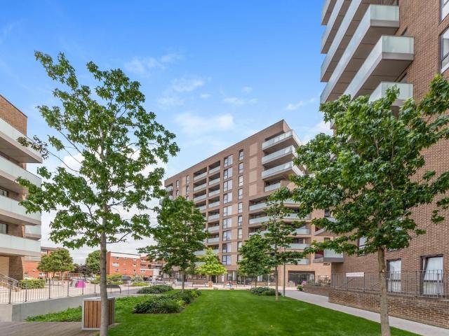 Flat for rent in Aberfeldy Village, Blackwall