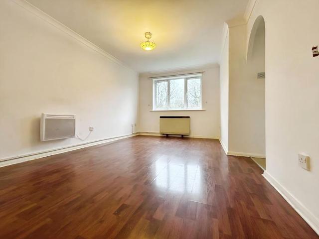 Apartment for rent in Purfleet-on-Thames, Essex
