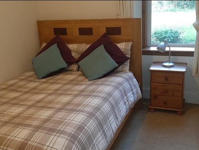 Flat for rent in Ferryhill, Ballindoch