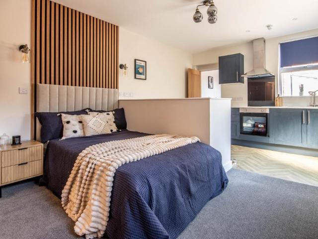 Flat for rent in Caldermill, East Midlands