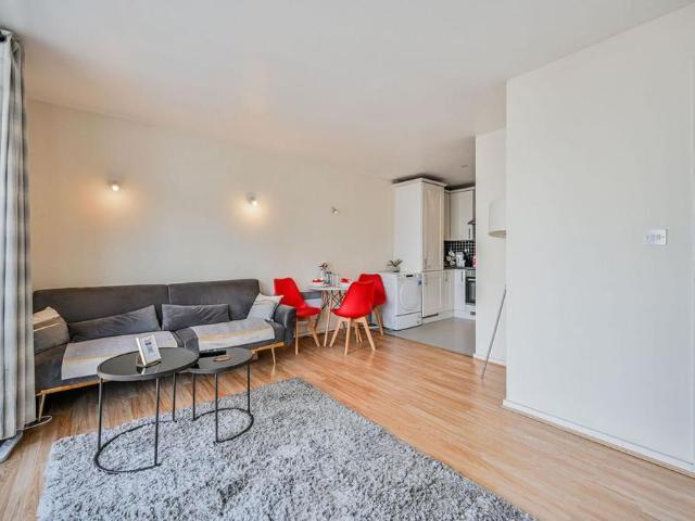 Apartment for rent in Greater London