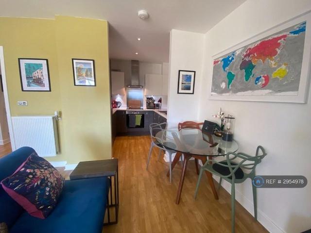 Apartment for rent in Glyndon, Shooters Hill