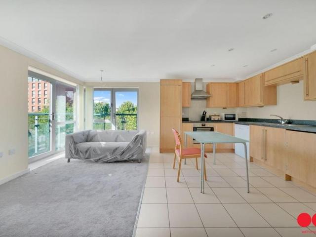 Apartment for rent in Hythe, Fordham Heath