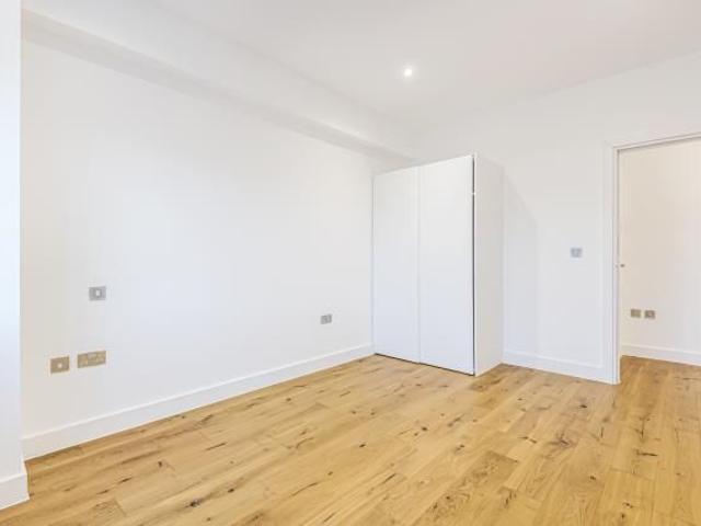 Apartment for rent in Henley-on-Thames, Berrick Salome