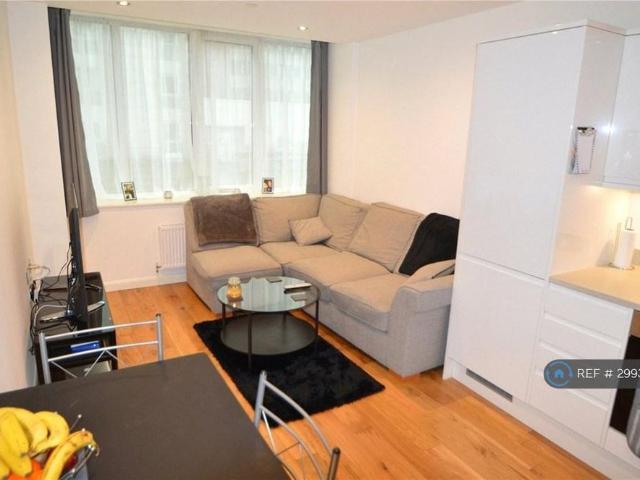 Apartment for rent in London Borough of Croydon, Greater London