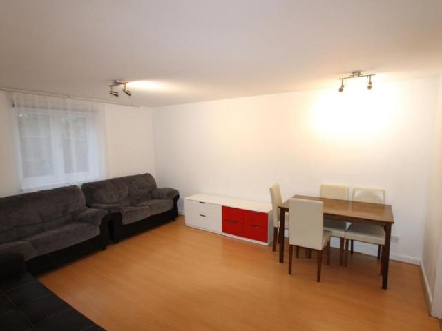 Apartment for rent in The Hyde, Greater London