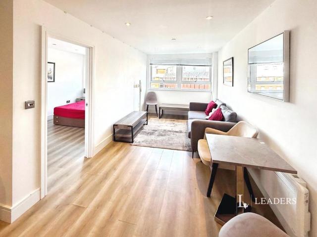 Apartment for rent in Blackwell, Mid Sussex
