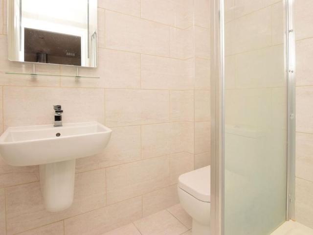 Apartment for rent in The Image, Pouchen End