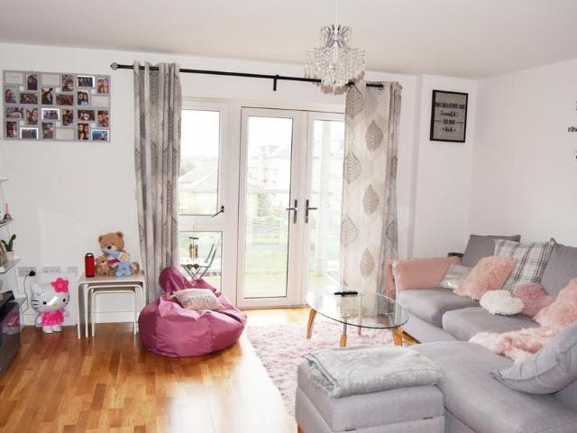 Apartment for rent in Yiewsley, Greater London