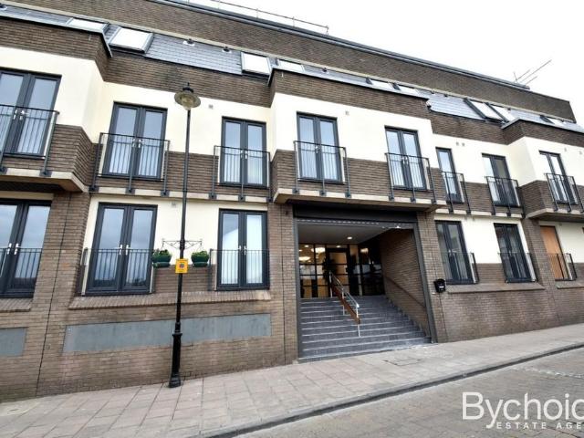 Flat for rent in Sudbury, Chelmondiston