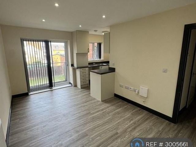 Apartment for rent in Aylestone Park, Old Wharf