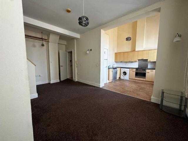 Apartment for rent in The Haulgh, Lee Bank