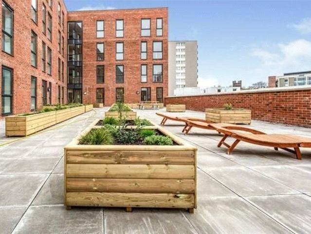 Apartment for rent in Newtown, Two Mills
