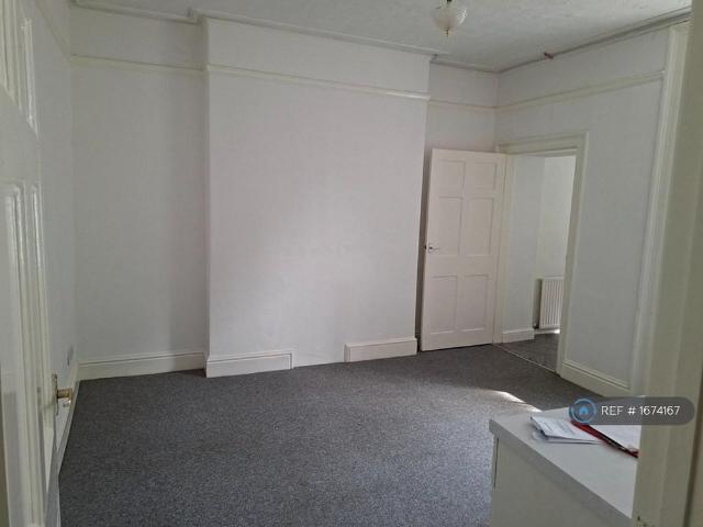 Apartment for rent in Highweek, Bridford