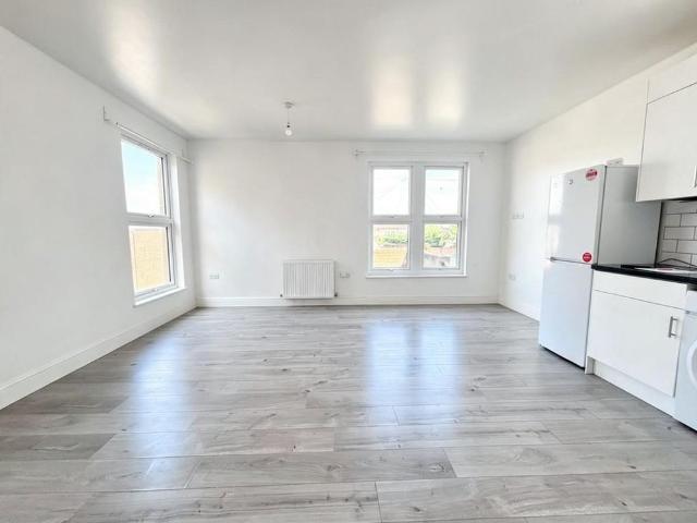 Apartment for rent in Broxbourne, Hertfordshire