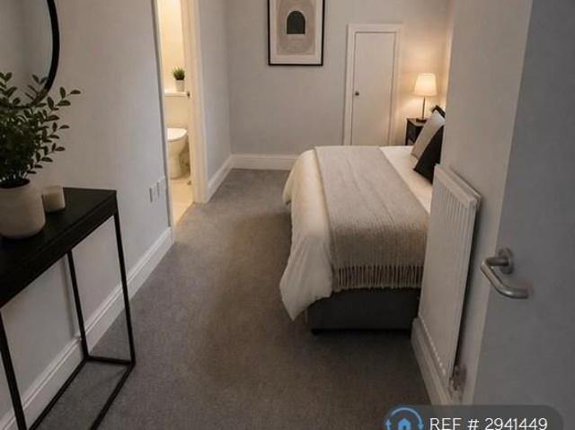 Apartment for rent in Two Mills, Cheshire