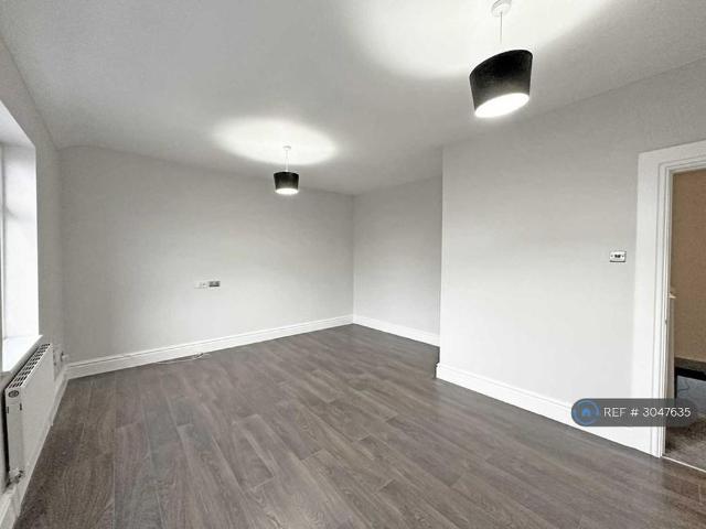 Apartment for rent in Wargrave, Newton-le-willows