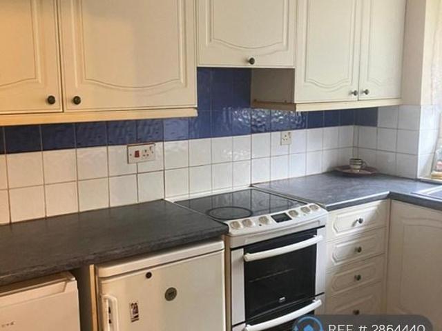 Flat for rent in Grays, Essex
